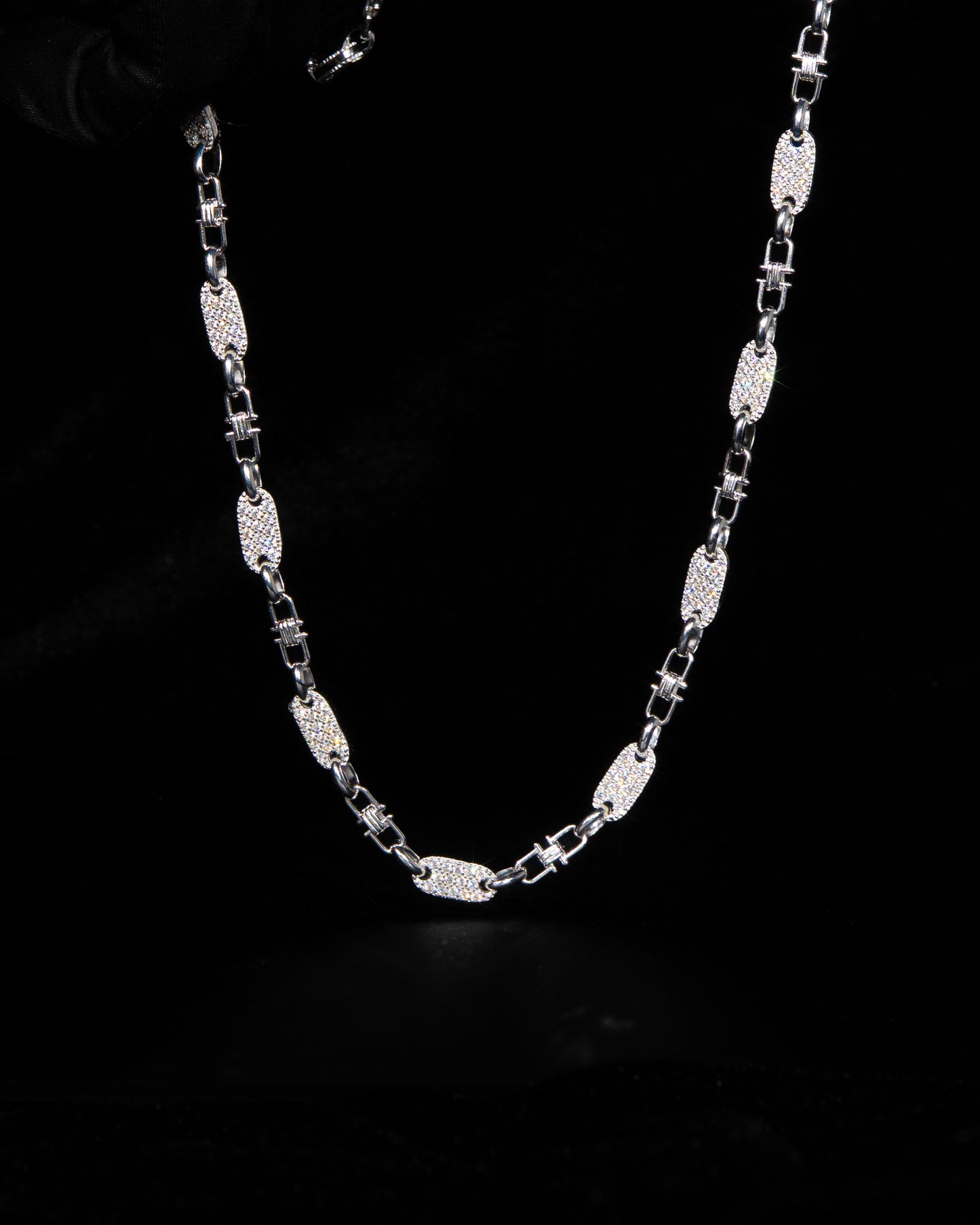 Plattenkette Halsband Med Diamanter 6mm - 925 Silver