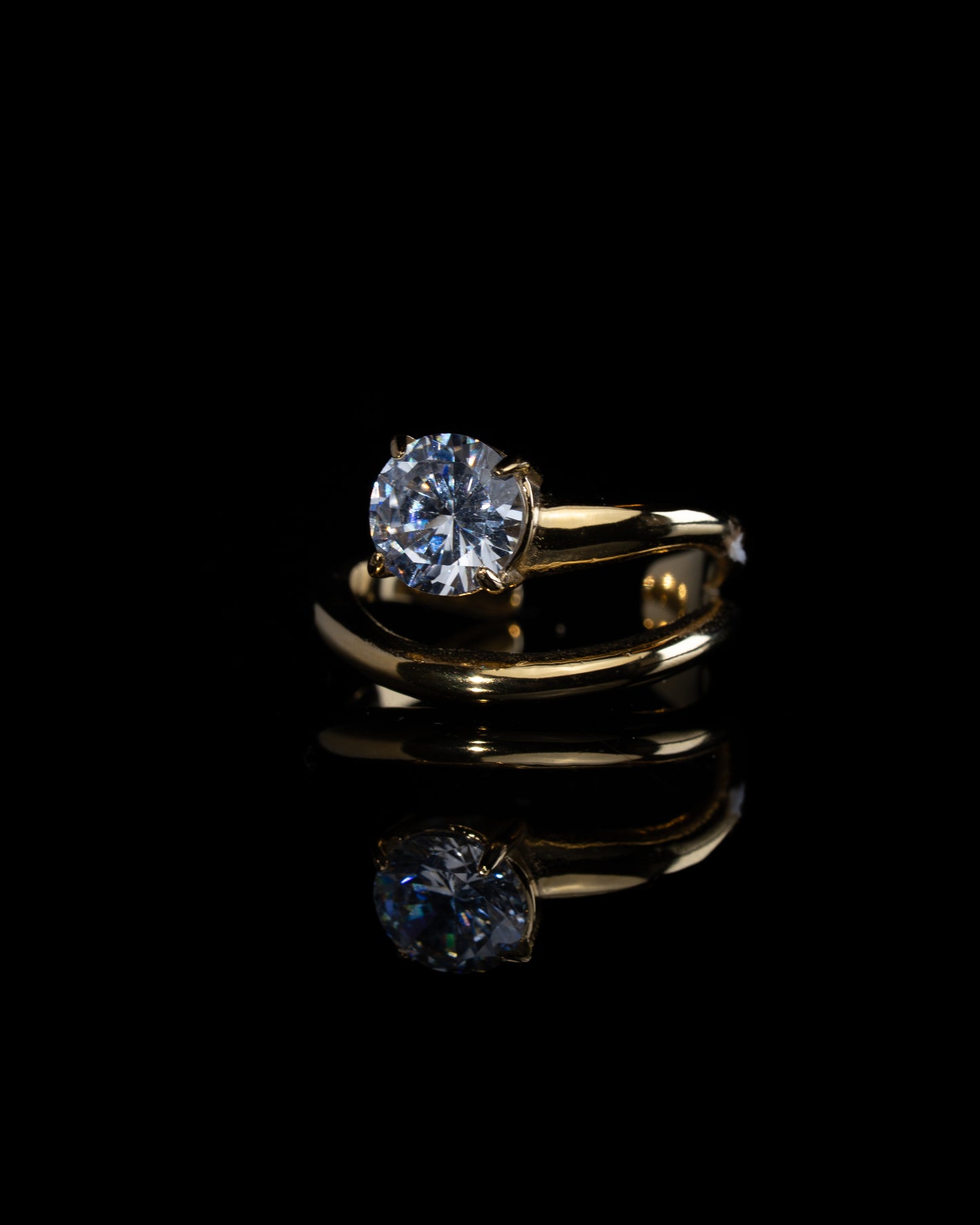 Double band diamond ring