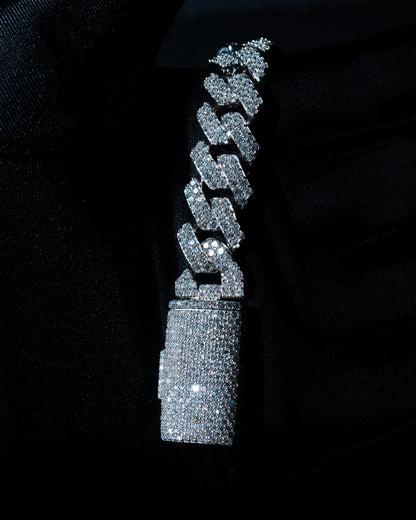 Iced Out Cuban Link Halsband