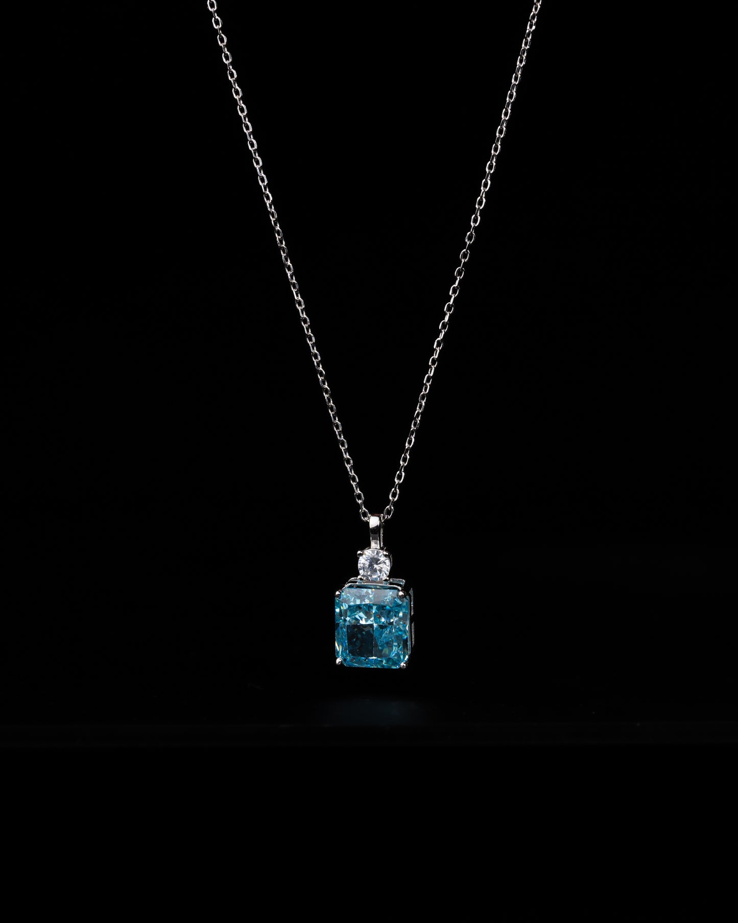 Ocean Stone Necklace - Kejsar