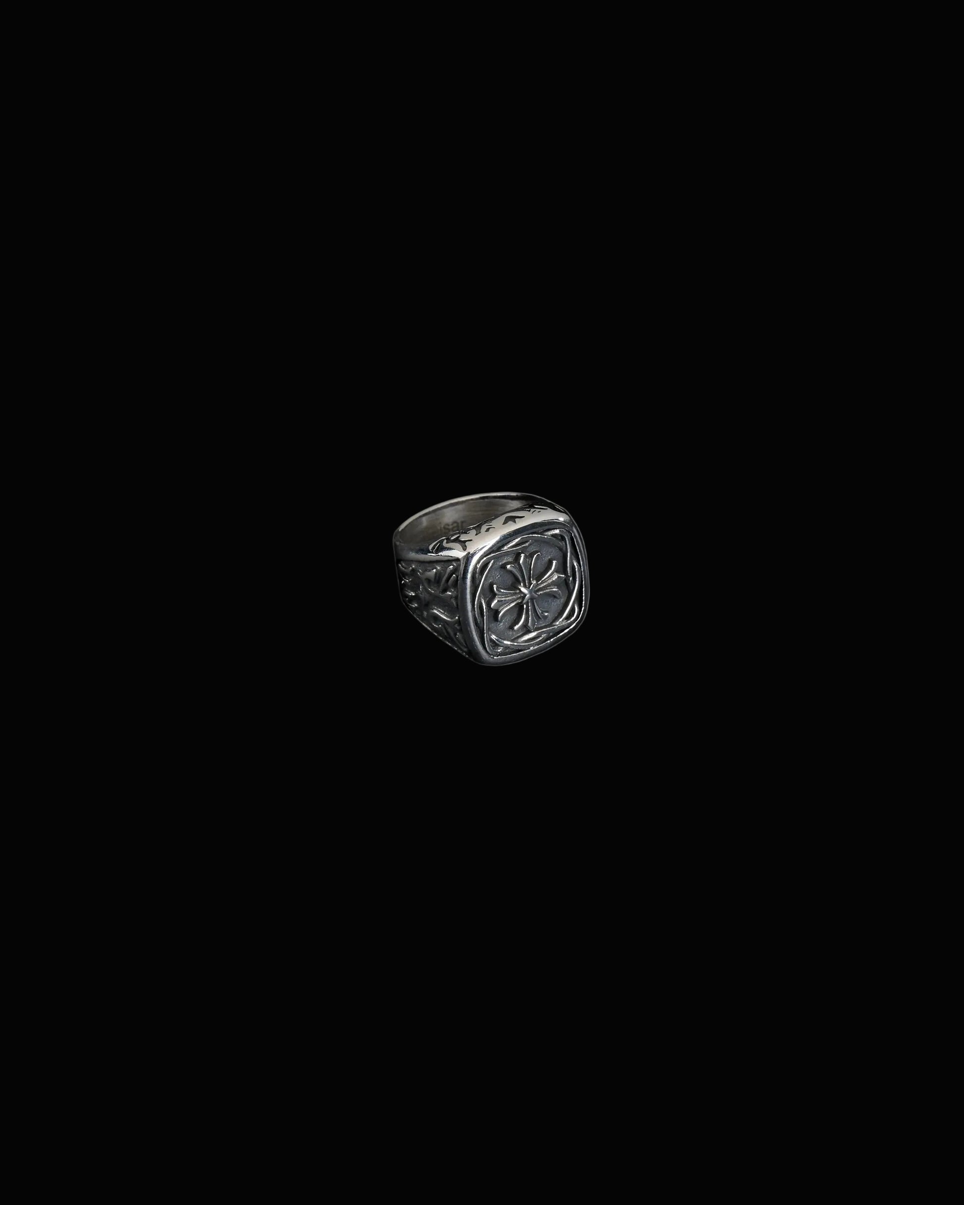 Solid Cross Ring - Kejsar