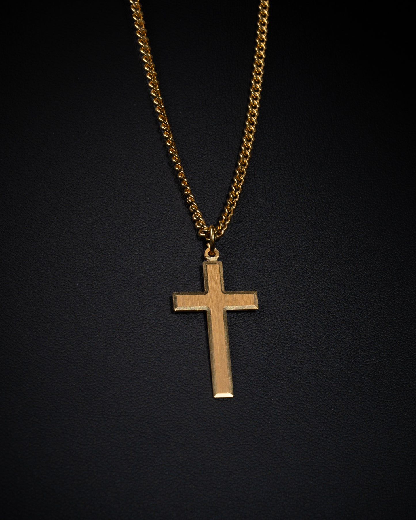 Mighty Cross Halsband