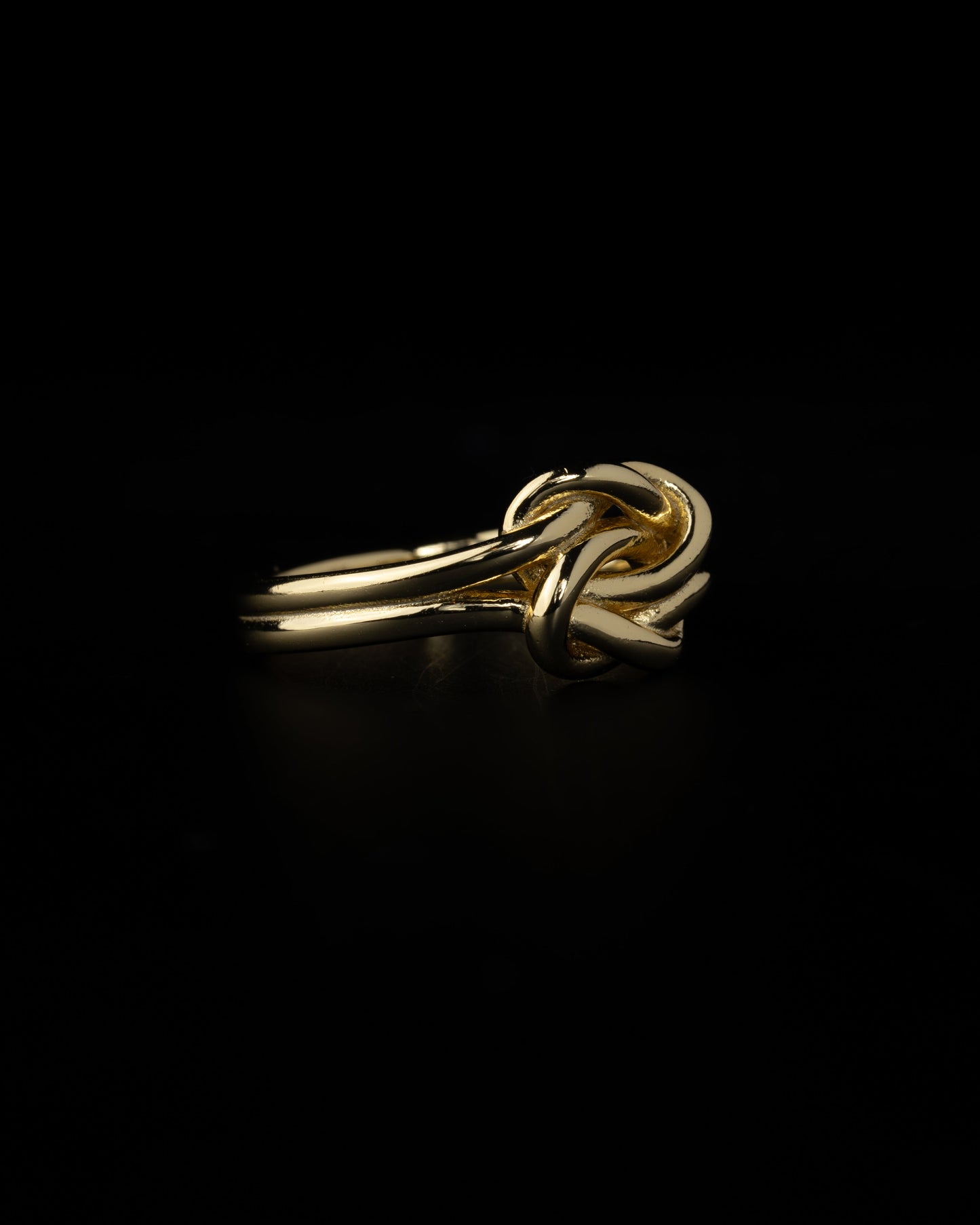 Tangled Knot Ring