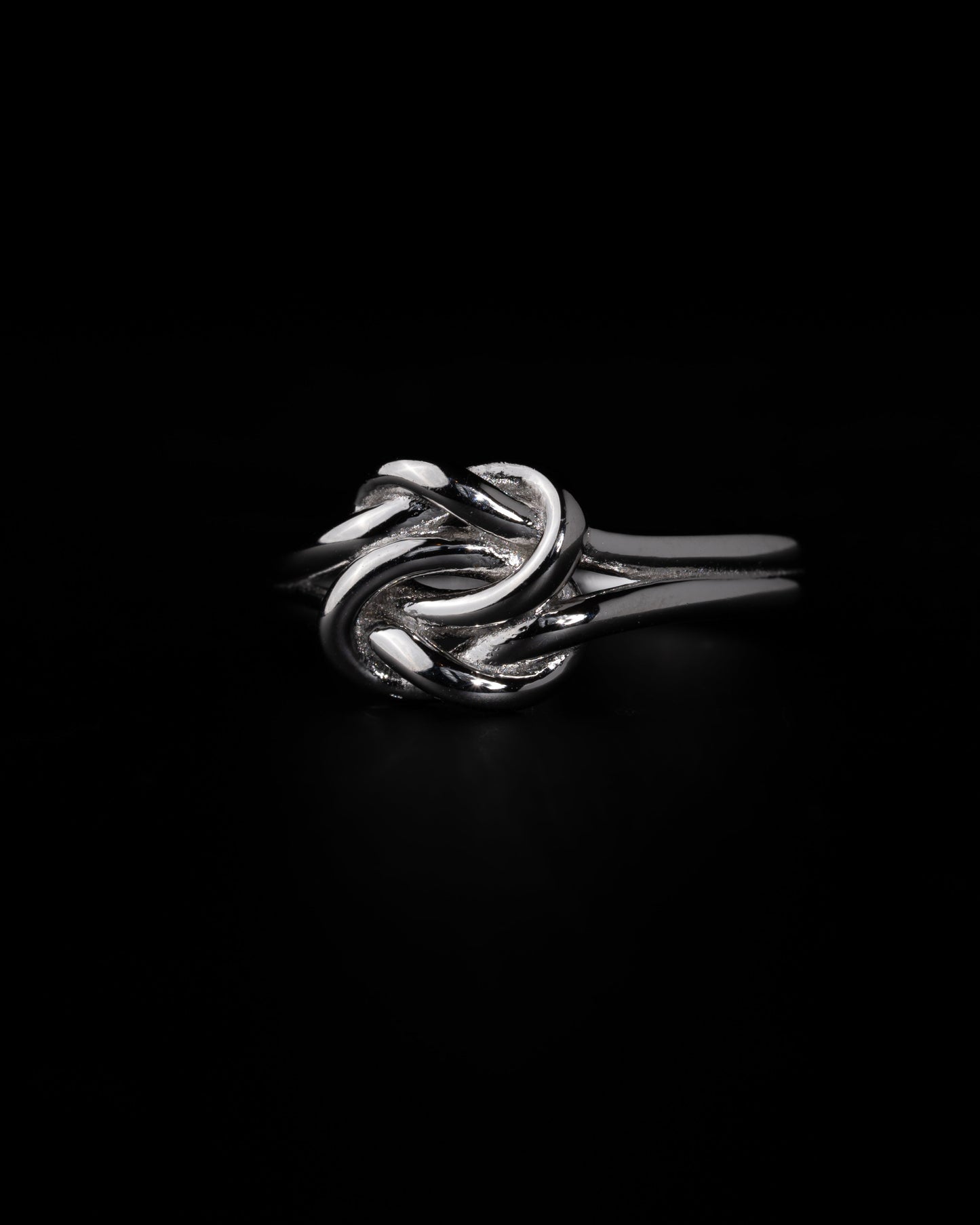 Tangled Knot Ring
