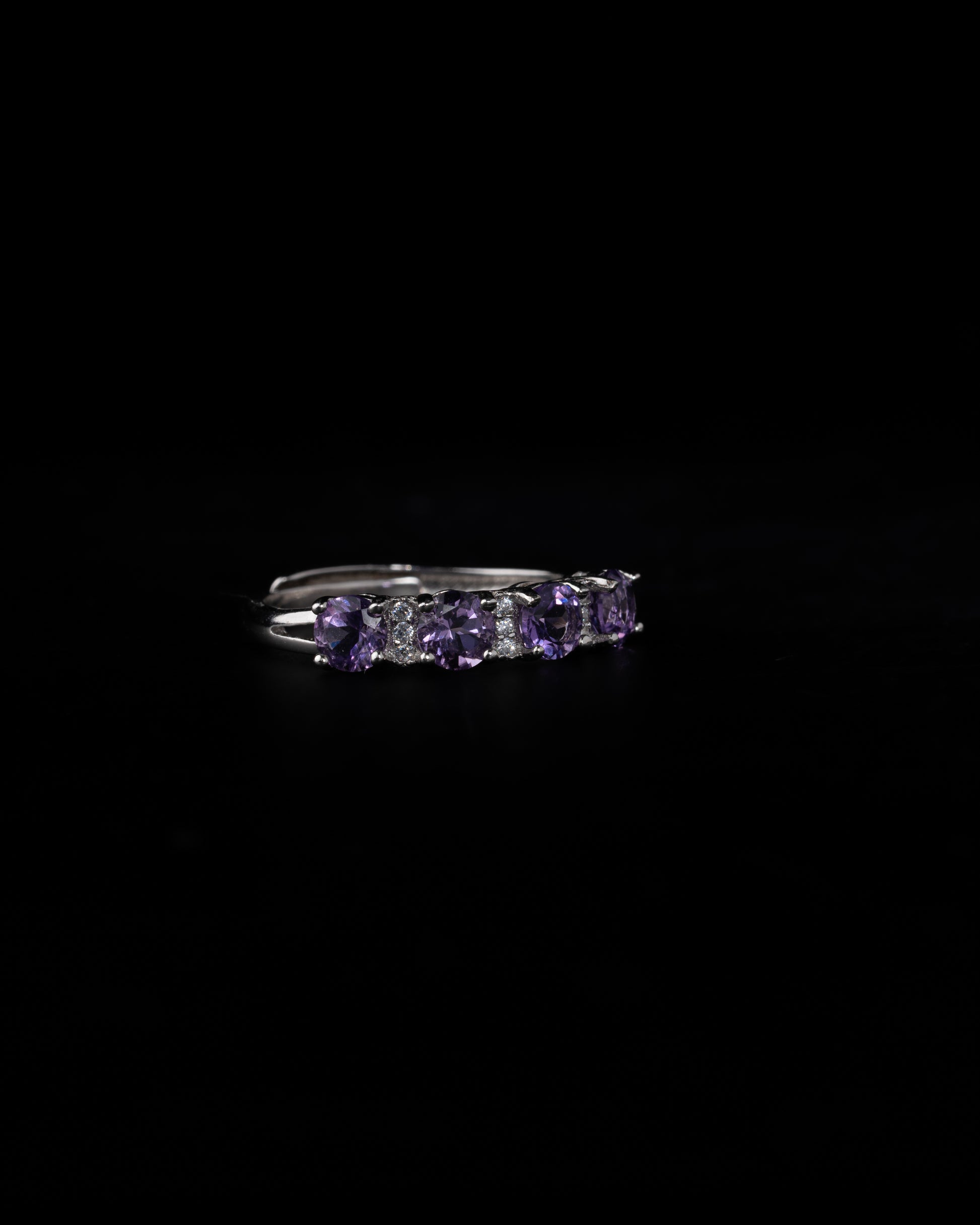 Violet Glow Ring - Kejsar