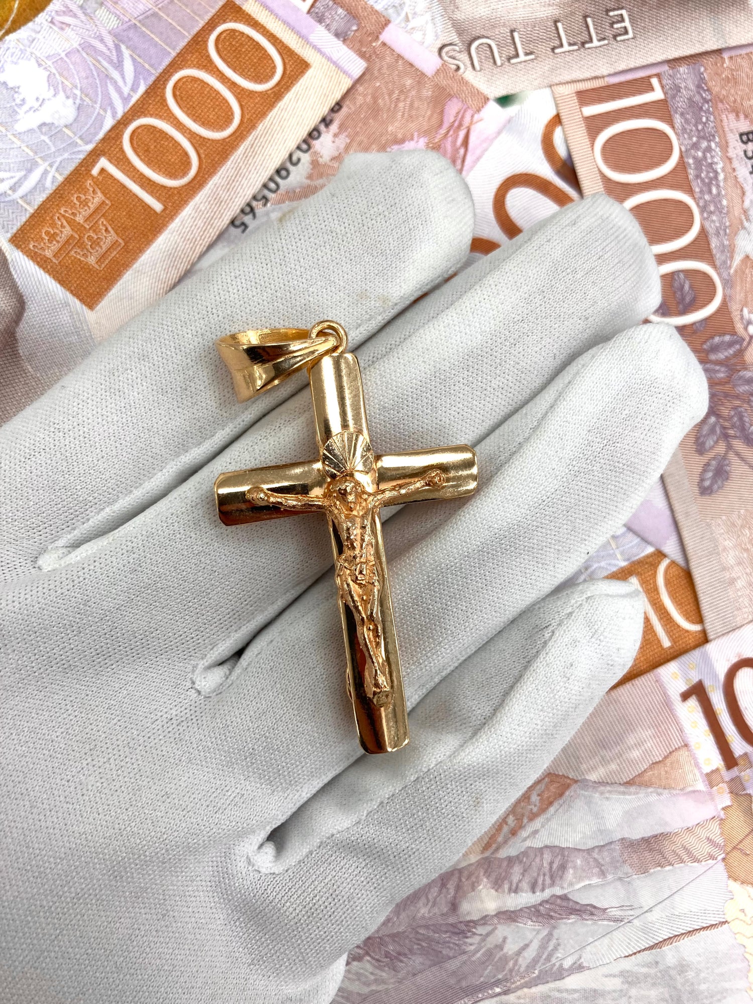 Kors Hängsmycke - 18K Guld - Kejsar